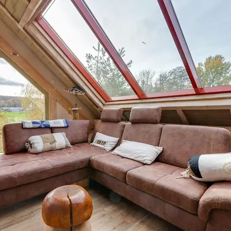Holiday home Loft With Jacuzzi And Sauna